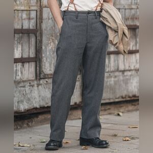 Lot 931 Black & Gray Stripe Pants, size 32